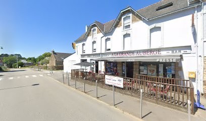 A La Grande Auberge, Bar à Plumergat