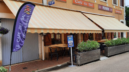 Le Café Du Bal Bar à Treigny-Perreuse-Sainte-Colombe