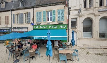 Sci Du 43 Rue De La Republique, Bar à Decize