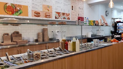 O'31/O'naicha, Bar à Paris 09