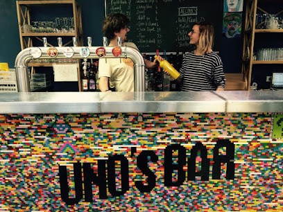 Uno's Bar, Bar à Lille