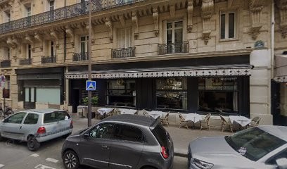 Ludivine, Bar à Paris 17