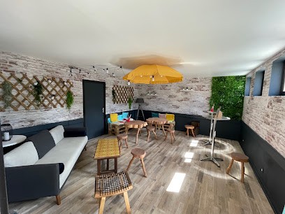 Le Comptoir De Trélévern, Bar à Trélévern