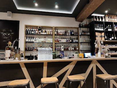 La Cave De L'Or Q'idée, Bar à Pontoise