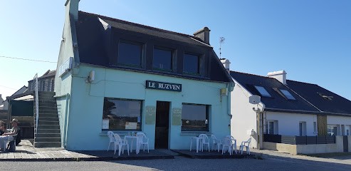 Le Ruzven, Bar à Saint-Pabu