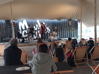 Le bar de Moule à Gaufres - L'usine, Bar à Fleury-les-Aubrais