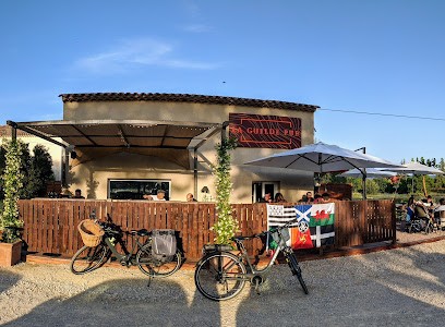 La Guilde Pub, Bar au Luc