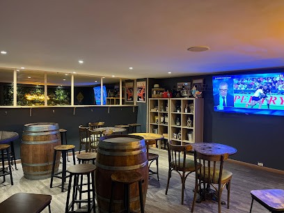 Little Chicago - Place De L'equerre, Bar à Toulon