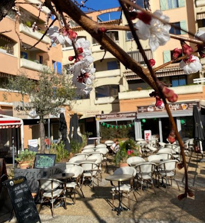 La Sorbetière - Le Monde De La Bière, Bar à La Croix-Valmer