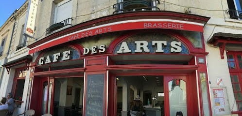 Café Des Arts, Bar à La Chartre-sur-le-Loir