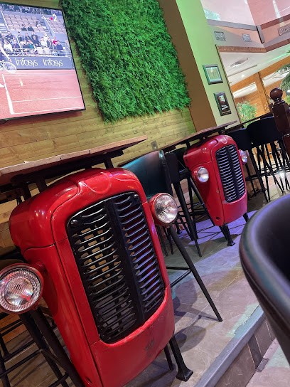 Ze Bar, Bar à Pontivy