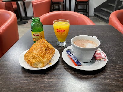 L'annexe Du CDF Bar Des Sports Laval, Bar à Laval