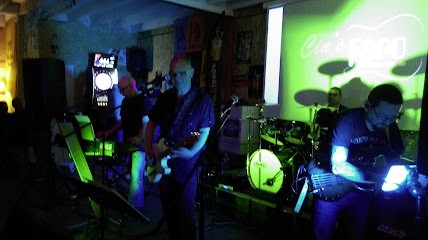 La Minute Blonde, Bar à Saint-Jean-de-Thouars