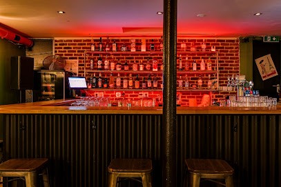 Junkyard, Bar à Paris 06