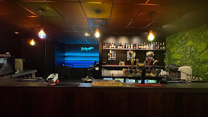 Triplefive, Bar à Bourg-de-Péage
