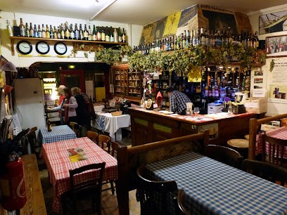 La Tête Des Trains - Café Musique De Tousson, Bar à Tousson