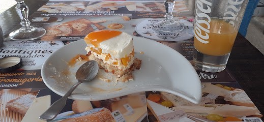 Le XIII (Le treize), Bar à Lectoure