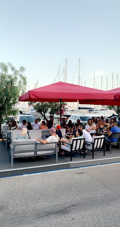 ML Lounge, Bar à Menton