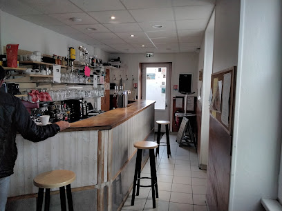 Le Daiquiri, Bar à Goulien