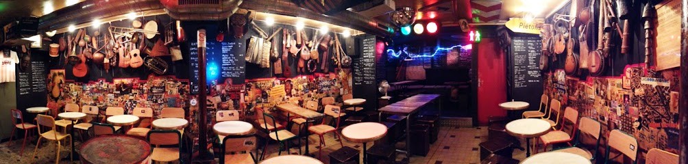 La Folie En Tête, Bar à Paris 13