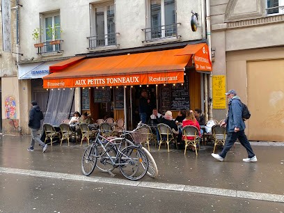 Aux Petits Tonneaux, Bar à Paris 10