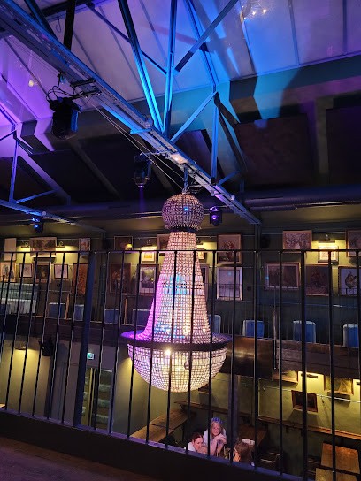 Le Temple, Bar à Reims