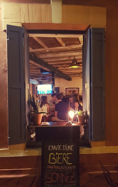 The House, Bar à Toulouse