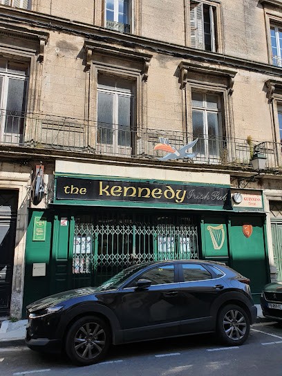 Kennedy, Bar à Angoulême