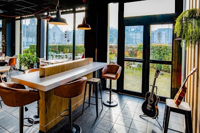 Grape Bar Le Mans, Bar au Mans