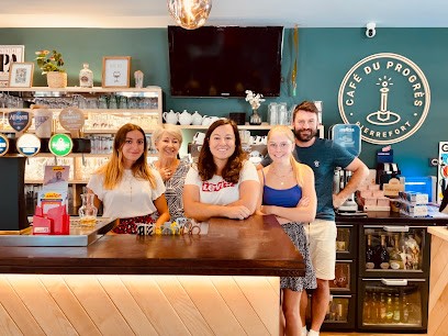 Café Du Progrès, Bar à Pierrefort