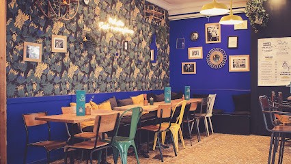 Polette, Bar à Clichy