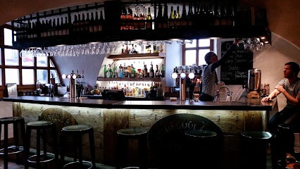 Pourquoi Pas, Bar aux Belleville