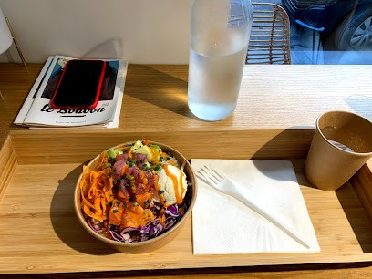 In The Poke, Bar à Paris 16