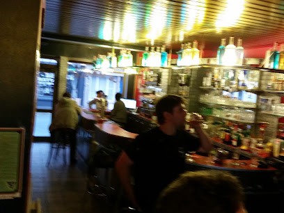 Le Marly, Bar à Doullens