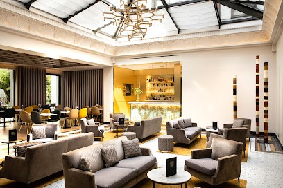 Le T Bar & Cocktails By Le Tsuba Hotel, Bar à Paris 17