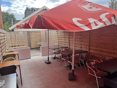 Cheval Blanc, Bar à Montreuil