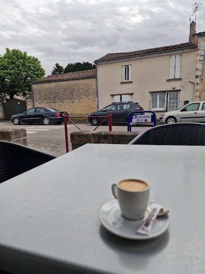 L'Olympique, Bar aux Métairies