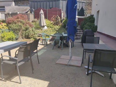 Chez Béa, Bar à Crevin