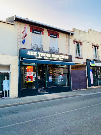 Aux Trois Marches, Bar au Blanc-Mesnil