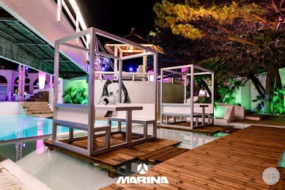 Les Voiles Blanches by Le Marina - Bar, Bar au Barcarès