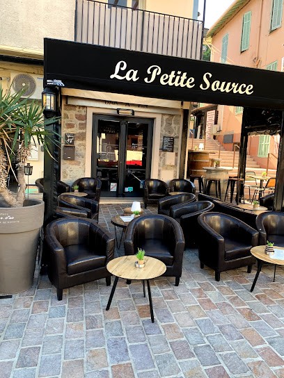 La Petite Source, Bar à Mandelieu-la-Napoule