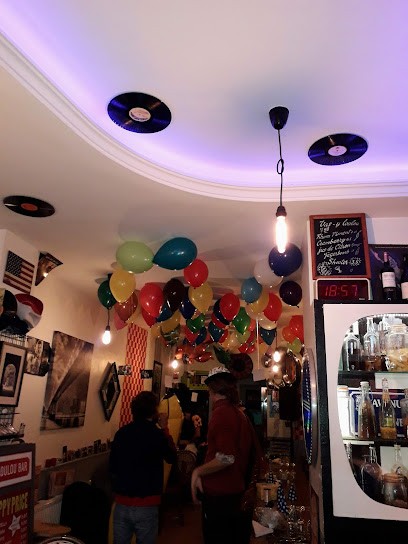 Loulou Bar, Bar à Paris 10