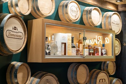 Maïna, Bar à Sucé-sur-Erdre