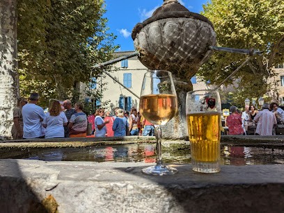 Le Commerce, Bar à Flayosc