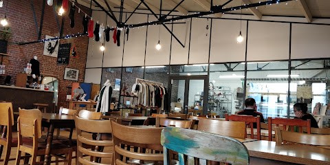 Les Trois Tricoteurs, Bar à Roubaix