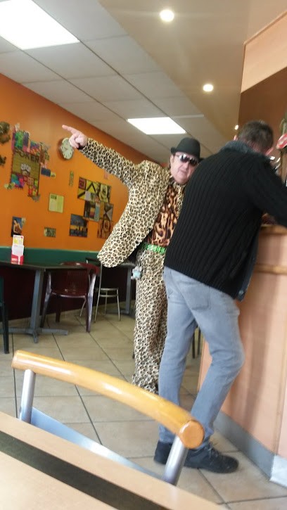 Amari Taroudjit, Bar à Saint-Étienne