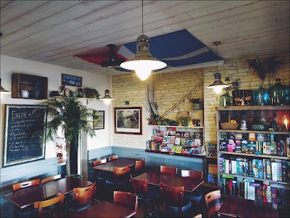 Newport Café, Bar à Caen