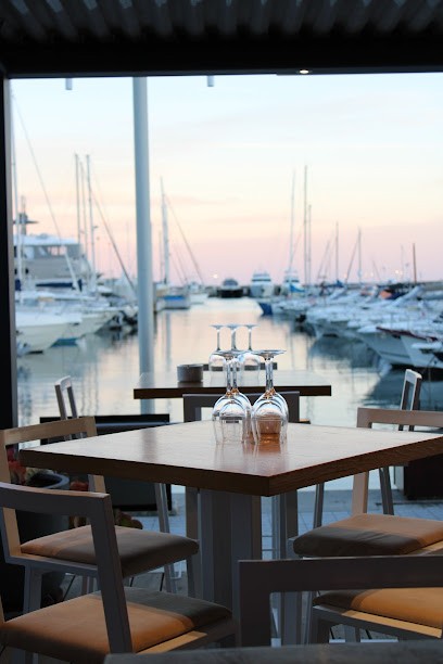 L'Annexe, Bar à Vallauris