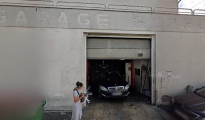 Jrone, Bar à Romainville