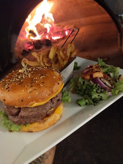 La Cueva, Bar à Clermont-l'Hérault